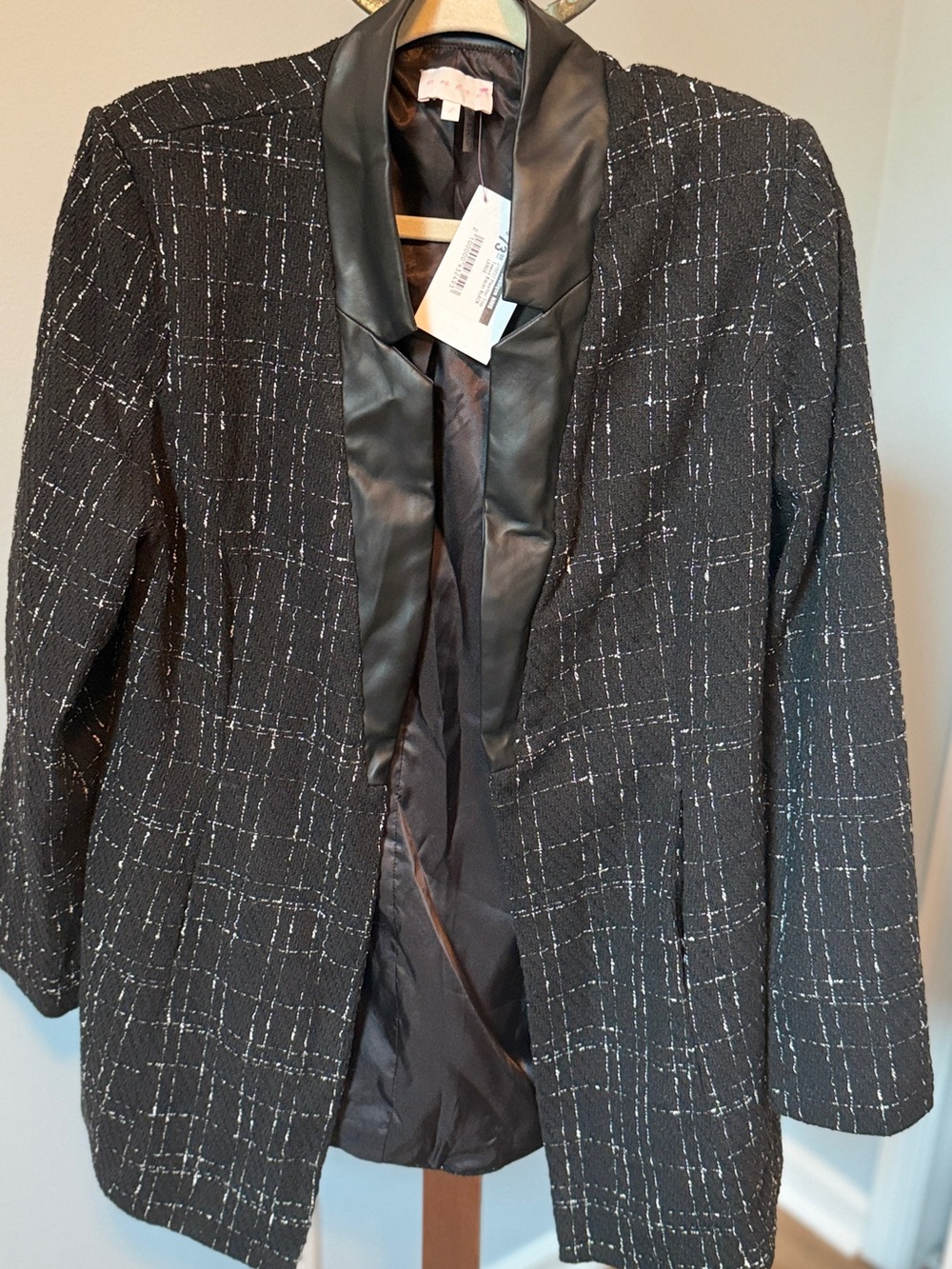 entro Black Tweed Open-Front Blazer with Faux Leather Shawl Collar